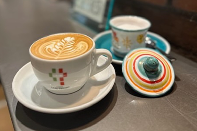 奈良駅のカフェチャオプレッソのカプチーノ